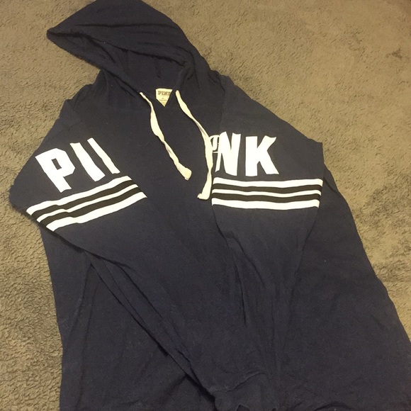 Navy sweatshirt - Picture 2 of 3